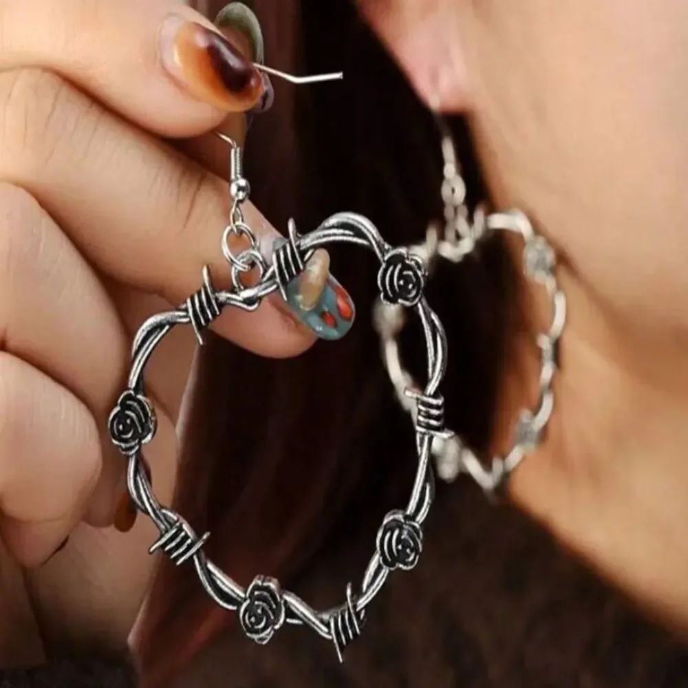 3for$20 1pair Exaggerated Punk Gothic Rose With Thorn Heart-Shaped Earrings